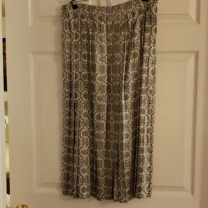 Intuitions pleaded skirt size 10